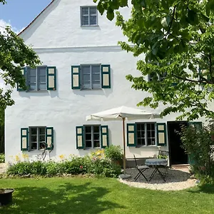 Benefizium Denklingen - Anno 1713 Apartment